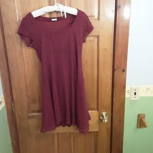 Ceduxion red lacy dress